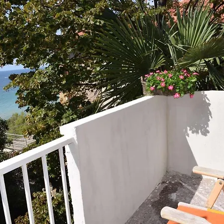 Marija With A Sea View Terrace! * Nea Moudania