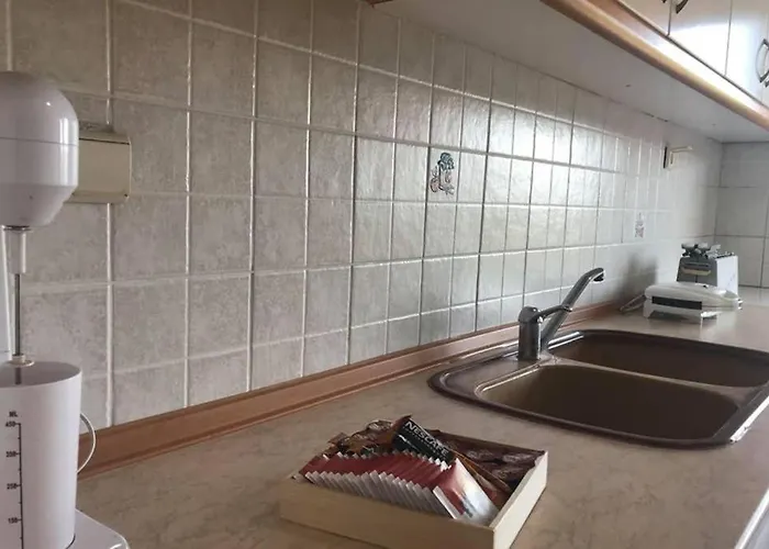 Marija With A Sea View Terrace! Неа-Муданья