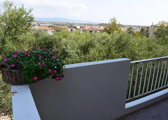 Marija With A Sea View Terrace! Апартаменты *